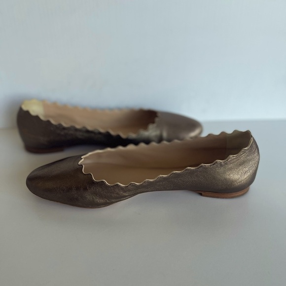 Chloé - Lauren Scalloped Leather Ballet Flats -  Bronze Leather - Picture 1 of 7